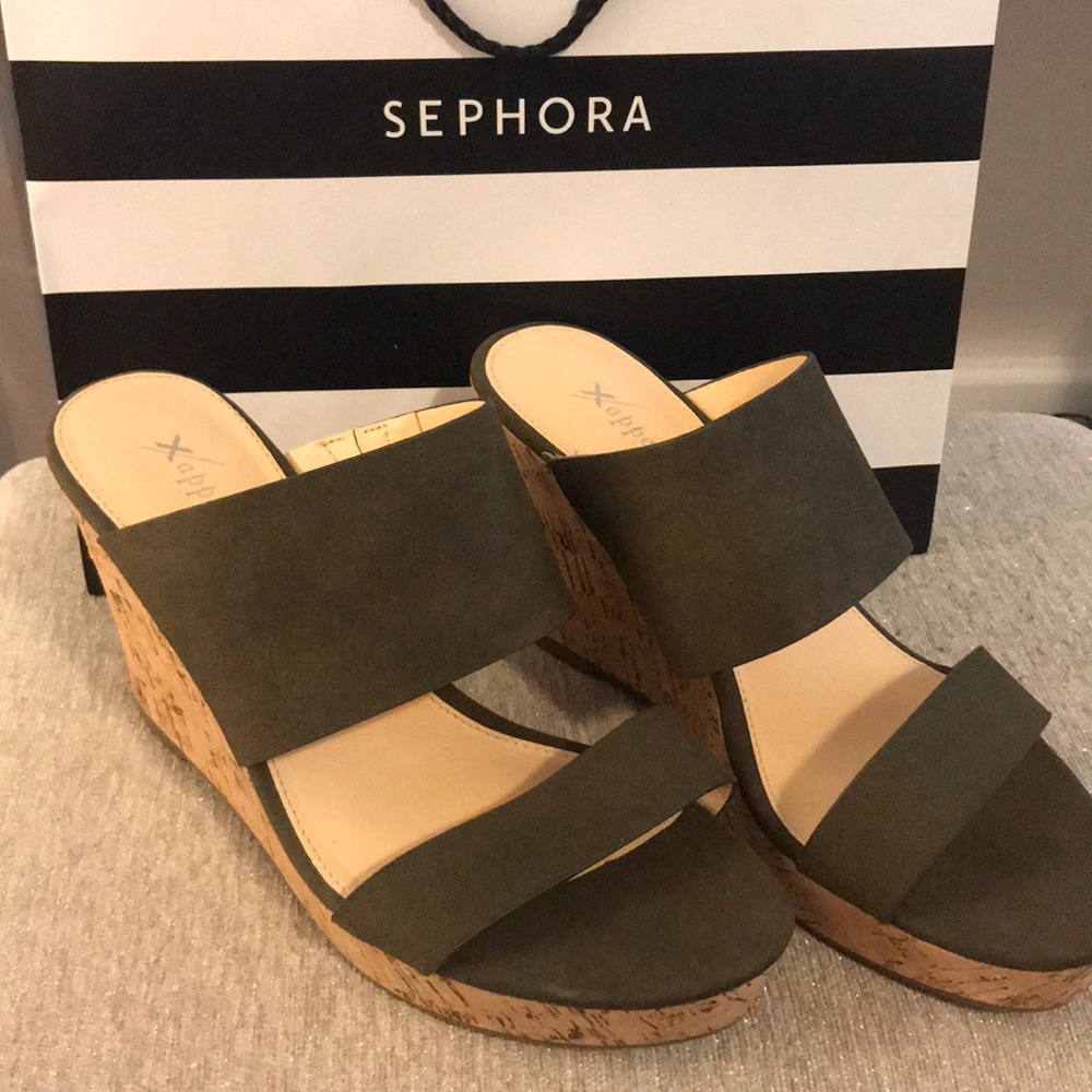 Wedge sandal